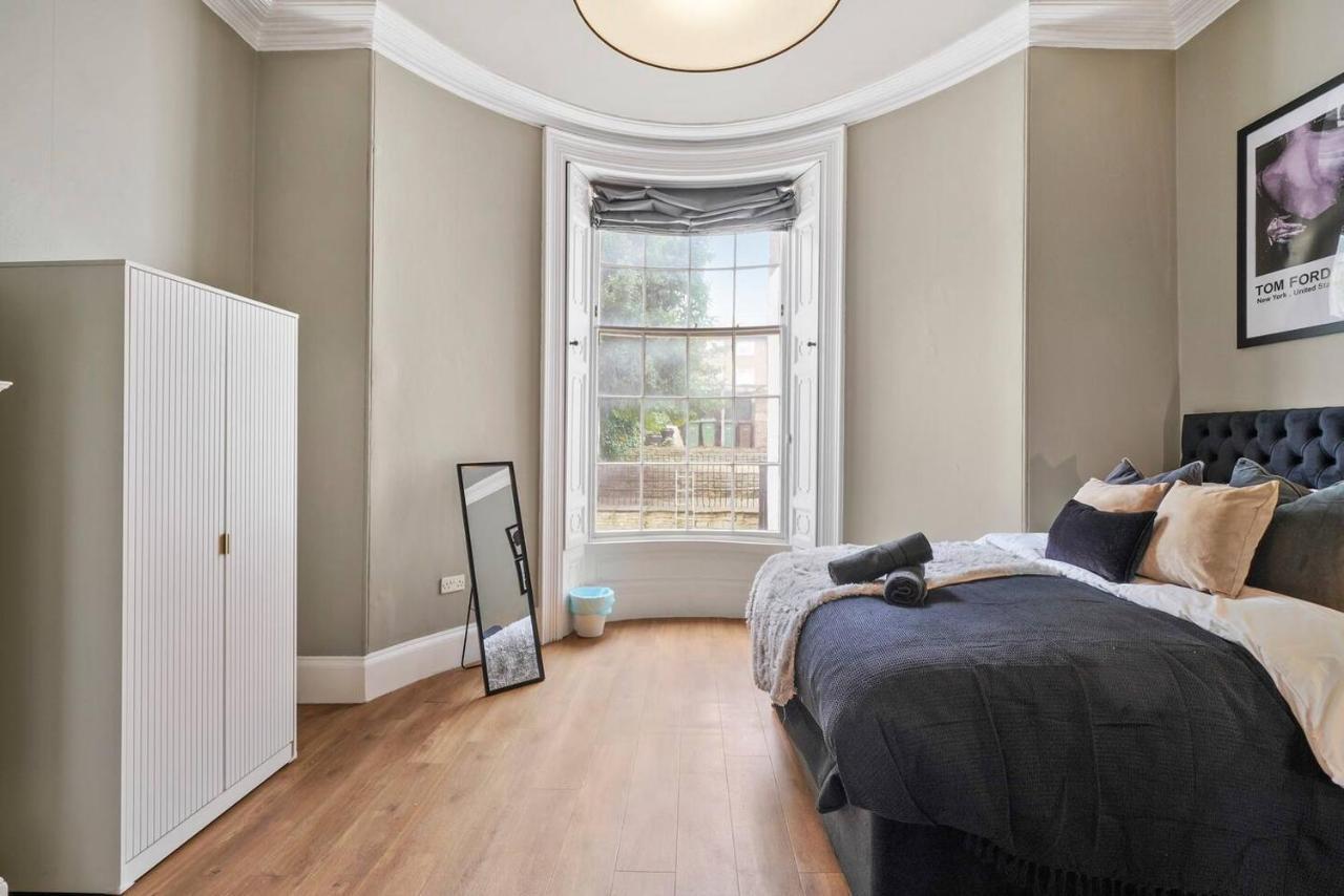 Lovely Central Wakefield Apartment - Parking Buitenkant foto
