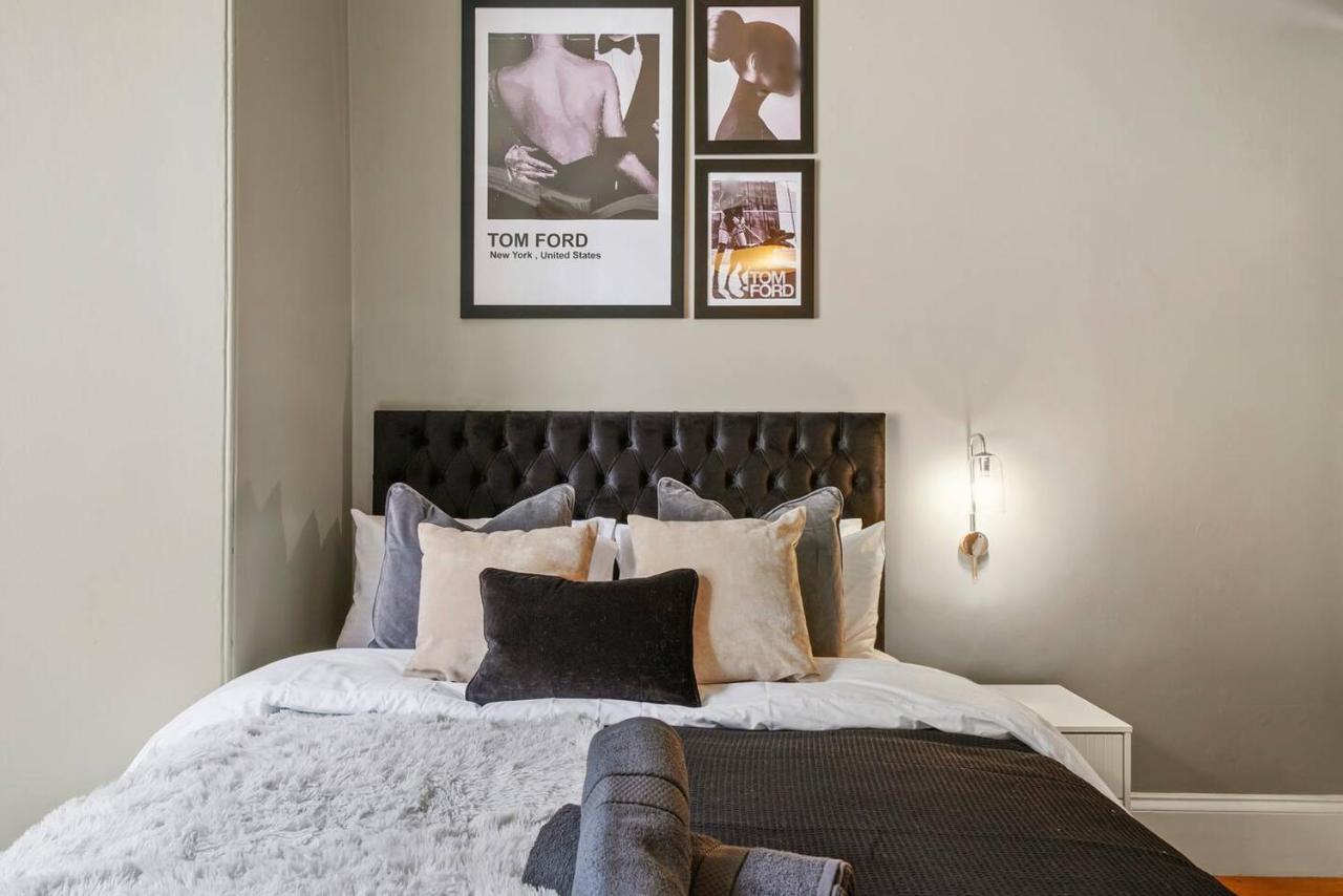 Lovely Central Wakefield Apartment - Parking Buitenkant foto