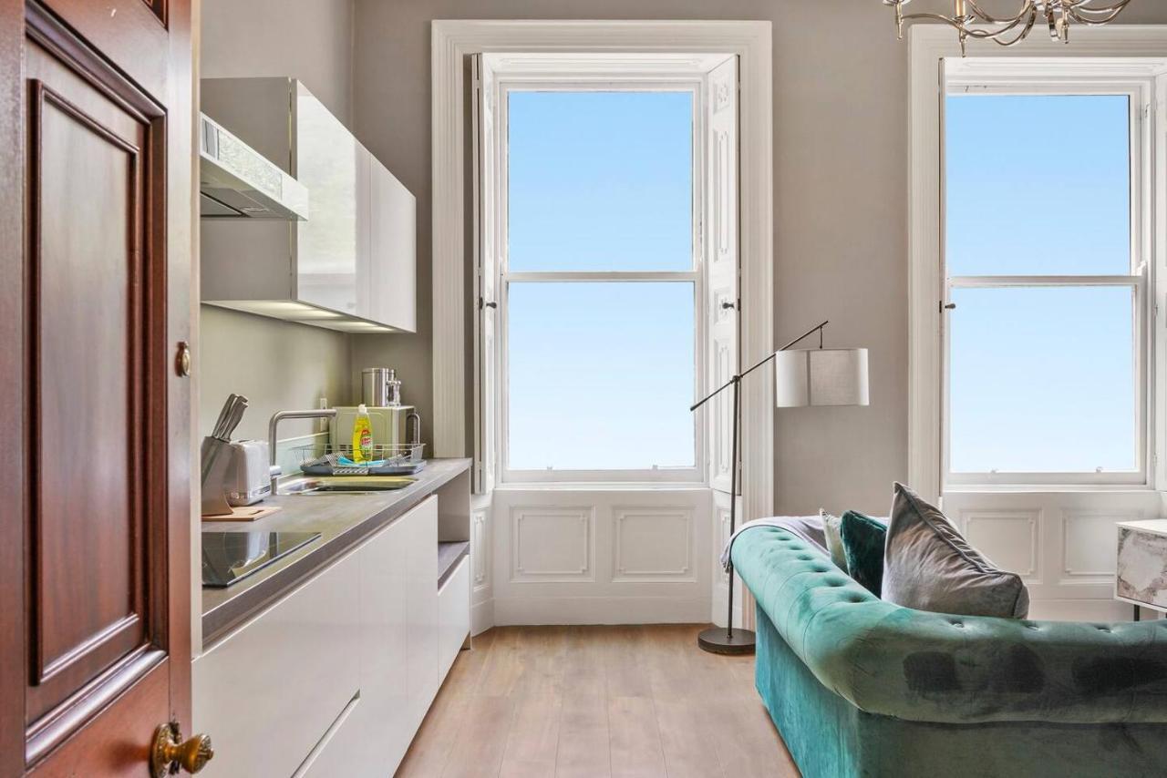 Lovely Central Wakefield Apartment - Parking Buitenkant foto