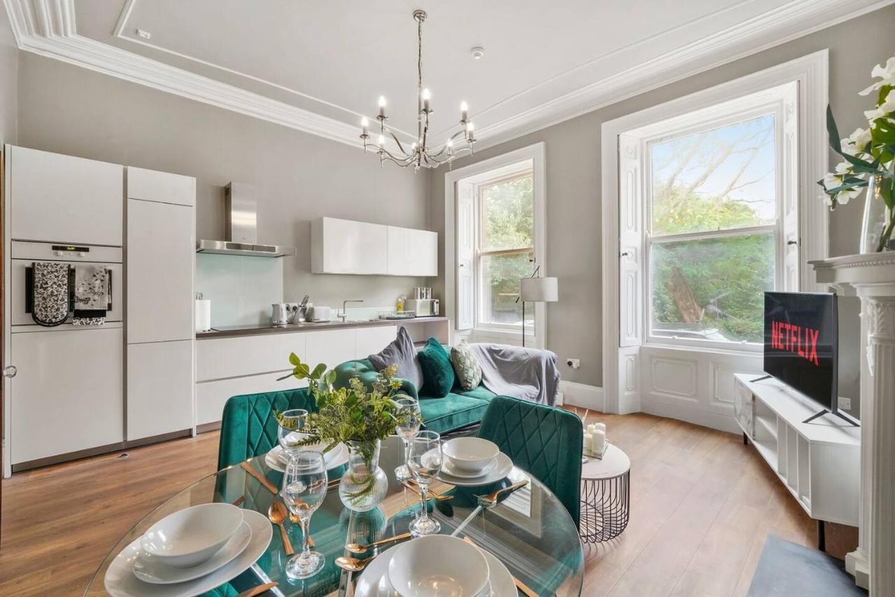 Lovely Central Wakefield Apartment - Parking Buitenkant foto